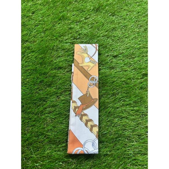 Hermès Twilly 100% Silk Scarf Orange Equestrian Horseshoe Print Bandeau Ribbon - Picture 1 of 2